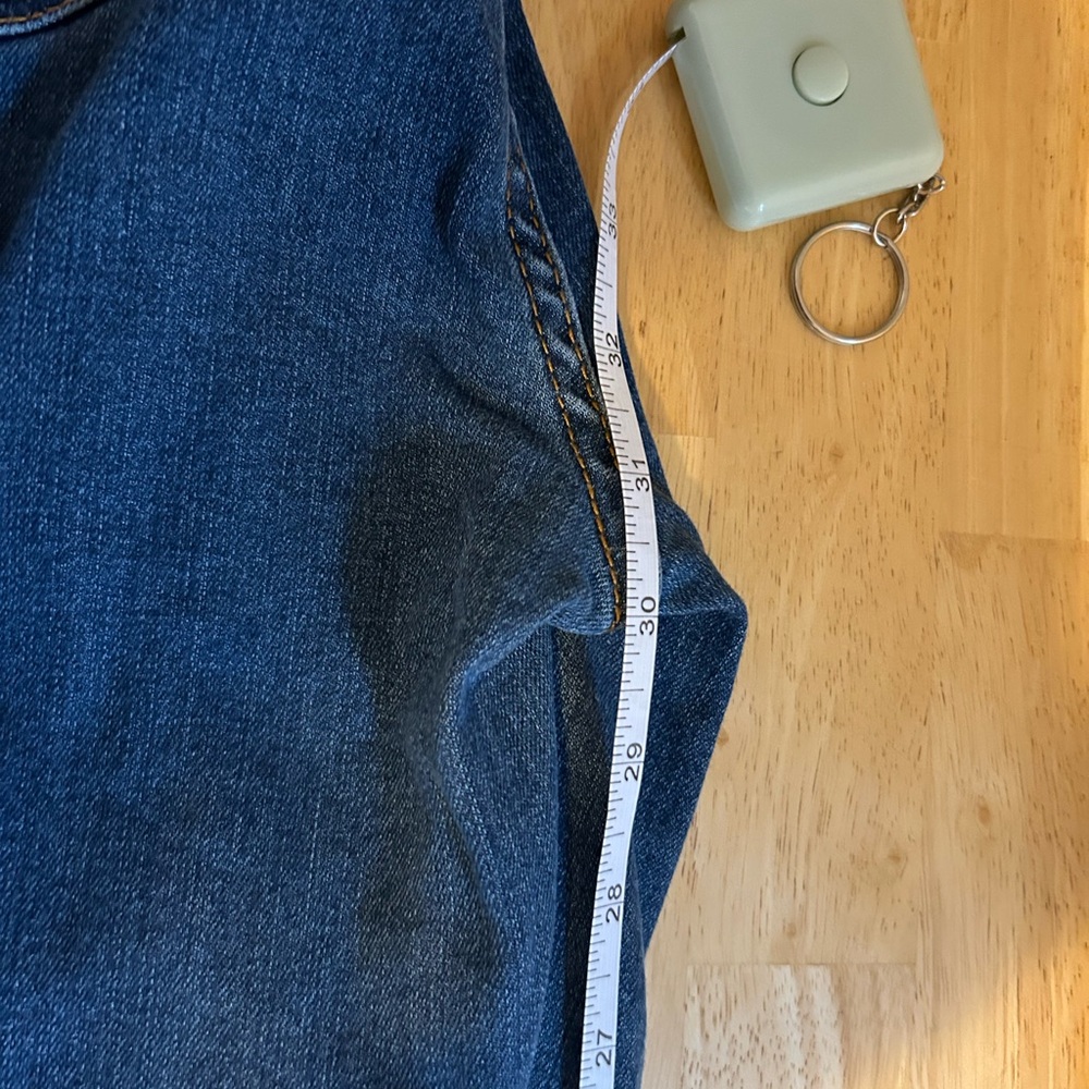Judy blue jeans has stretch size down from one department store size